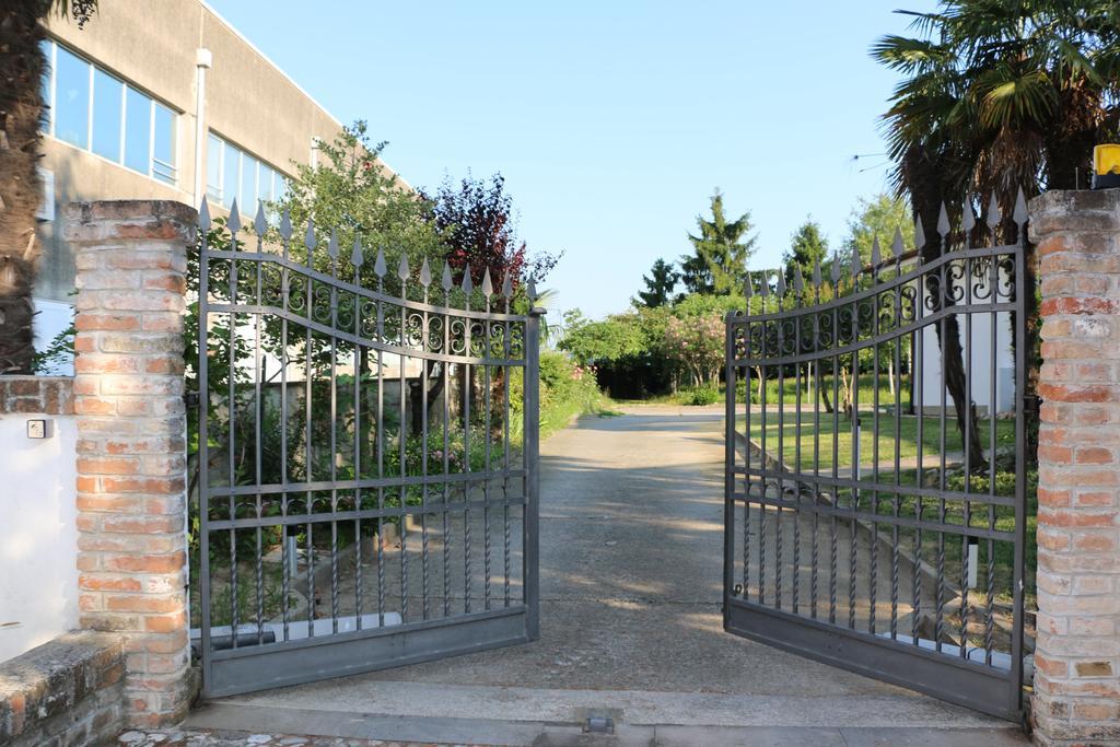 Appartamenti Via Calnova Noventa di Piave Luaran gambar